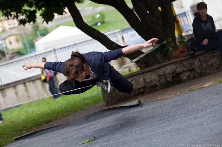 Viola slackline foto federica rizzo