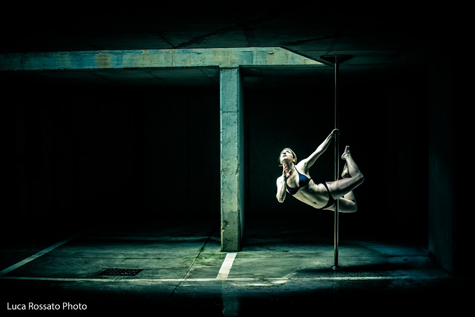 valentina d'amico pole dance vertige