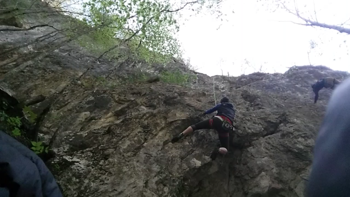 COME ARRAMPICARE IN FALESIA, E PERCHÉ È FIGO